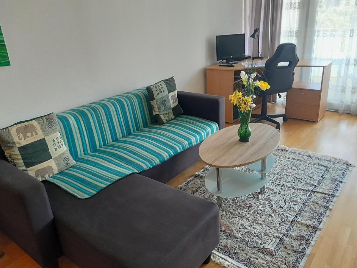 Serviced Apartment With Sunny Balcony ウィーン エクステリア 写真