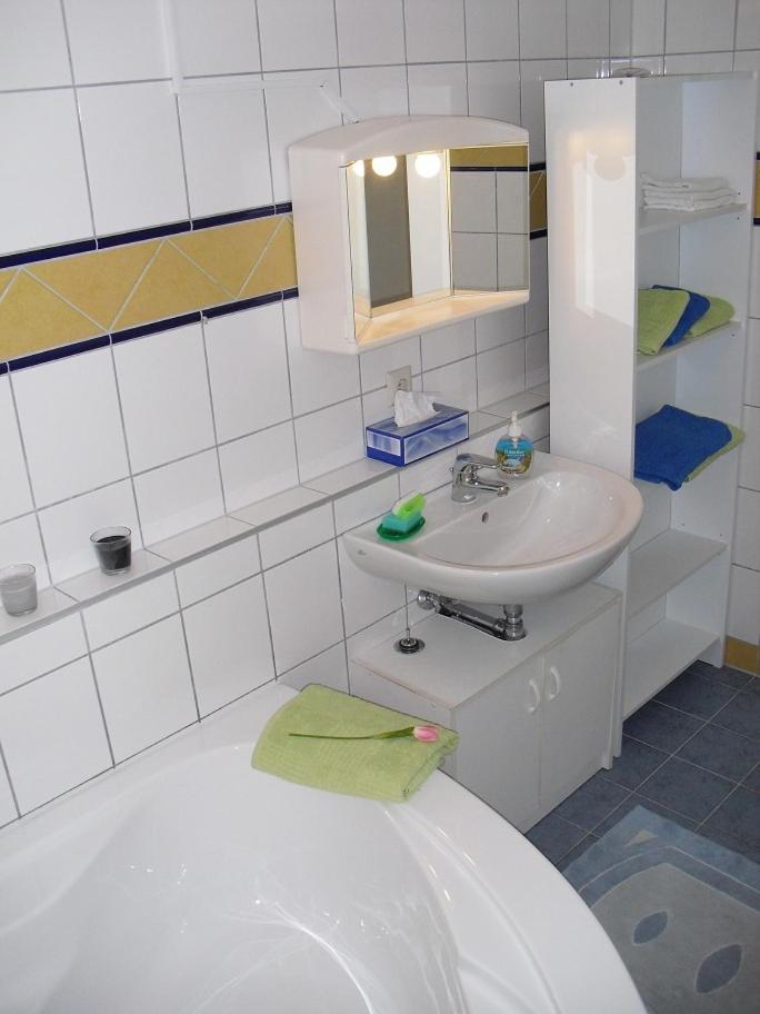Serviced Apartment With Sunny Balcony ウィーン エクステリア 写真